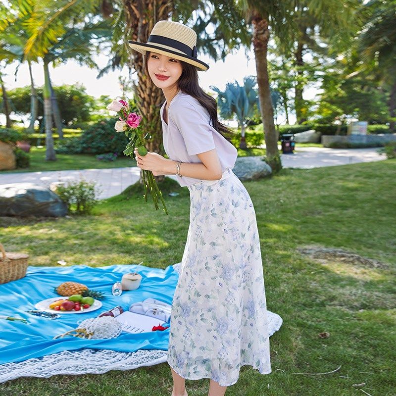 zk linT恤a字碎花半身裙两件套装女夏法式复古气质小个子2025新款