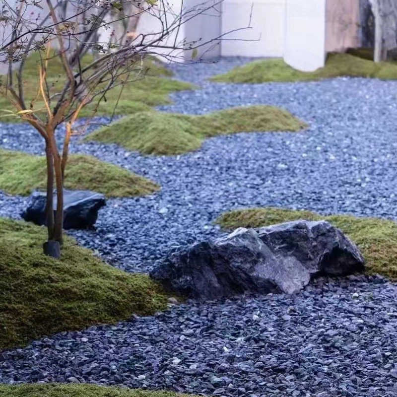 厂家批发黑色砾石花园庭院铺路小石子黑色水洗石园林造景营地碎石