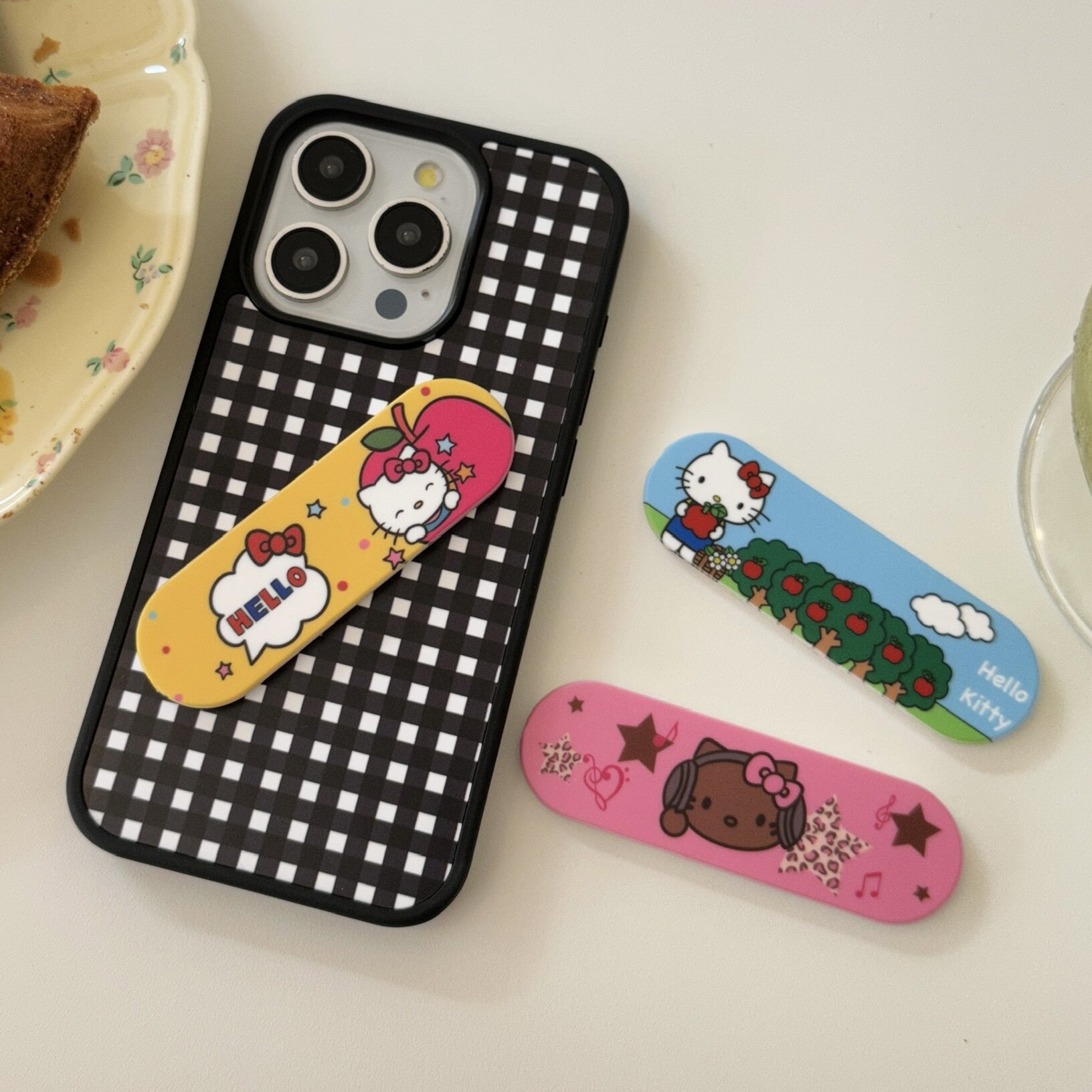 吉能虎新款肤感黑白格子适用于苹果16promax带支架手机外壳iPhone15pro全包边防摔14/13创意ins风个性