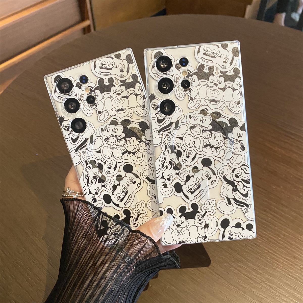 吉能虎新款贴纸米奇适用于三星S26Ultra带支架手绳手机壳S25/S24/S23/Note20全包防摔A57/A37/A26/A16保护套