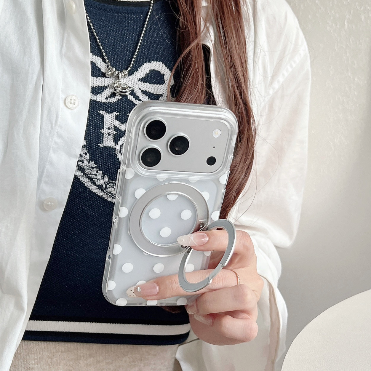 吉能虎新款白粉波点适用于苹果17promax带360一体支架手机外壳iPhone16pro全包边防摔15/14/13保护套