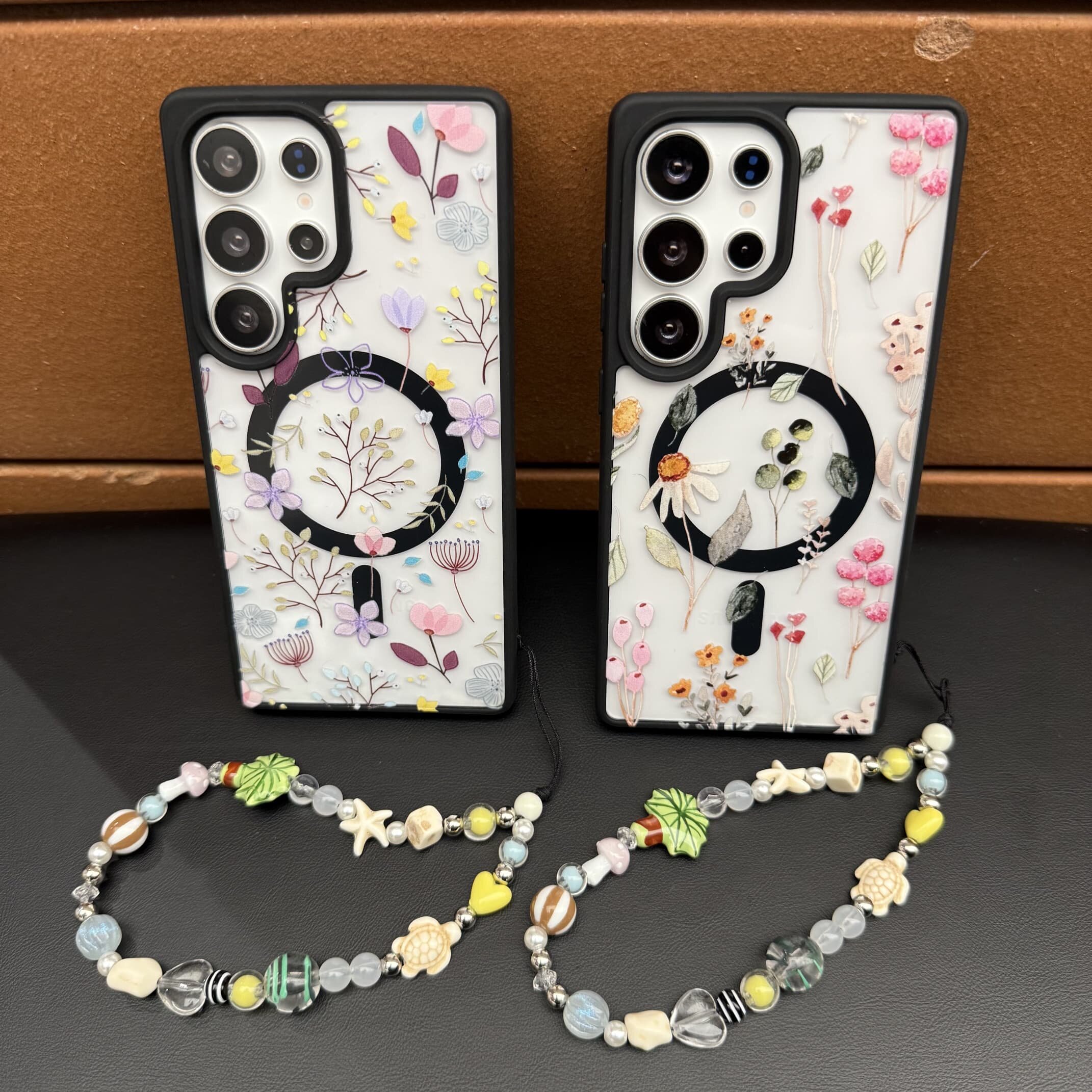 吉能虎ins韩风花朵适用于三星S25Ultra带手链磁吸手机外壳S26/S24/S23FE/S22+全包边防摔ins风保护套