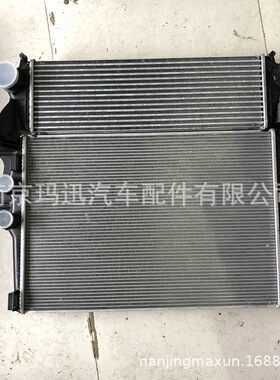 依维柯 宝迪 F1C 散热器 水箱 500039637 5801949666 5801949668