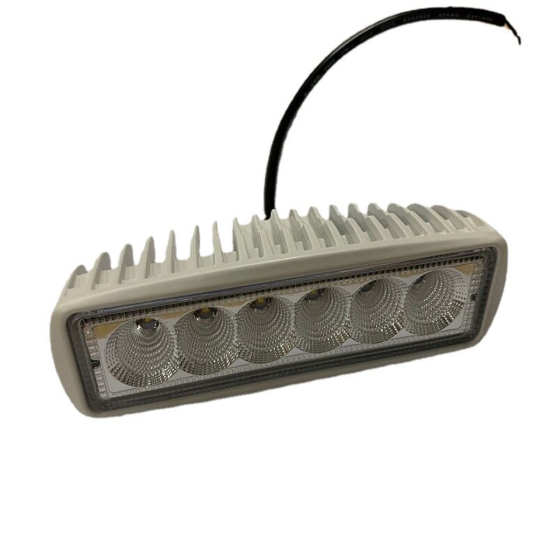 E013001 18W 高亮度汽车LED 工作灯 越野 吉普车脚踏板灯探照灯
