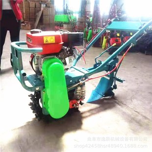 批发麦田大棚多功能施肥播种机双行手推式汽油耘播机链轨式精播机
