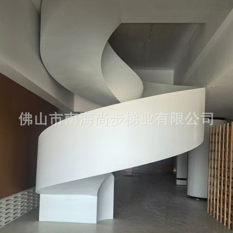 订置弧形钢结构高栏板楼梯别墅会所餐馆钢梯别墅专用