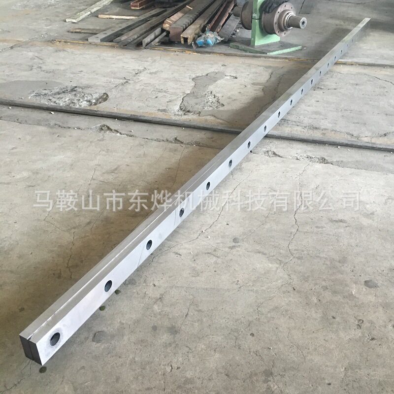 适用于黄石HGN25/13剪板机刀片瑞铁机床整体式H13剪板机刀片研发