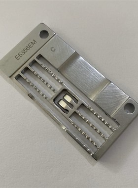 银箭C858K冚车针板 三针五线绷缝机薄料针板E5356KL E5356KM 原厂