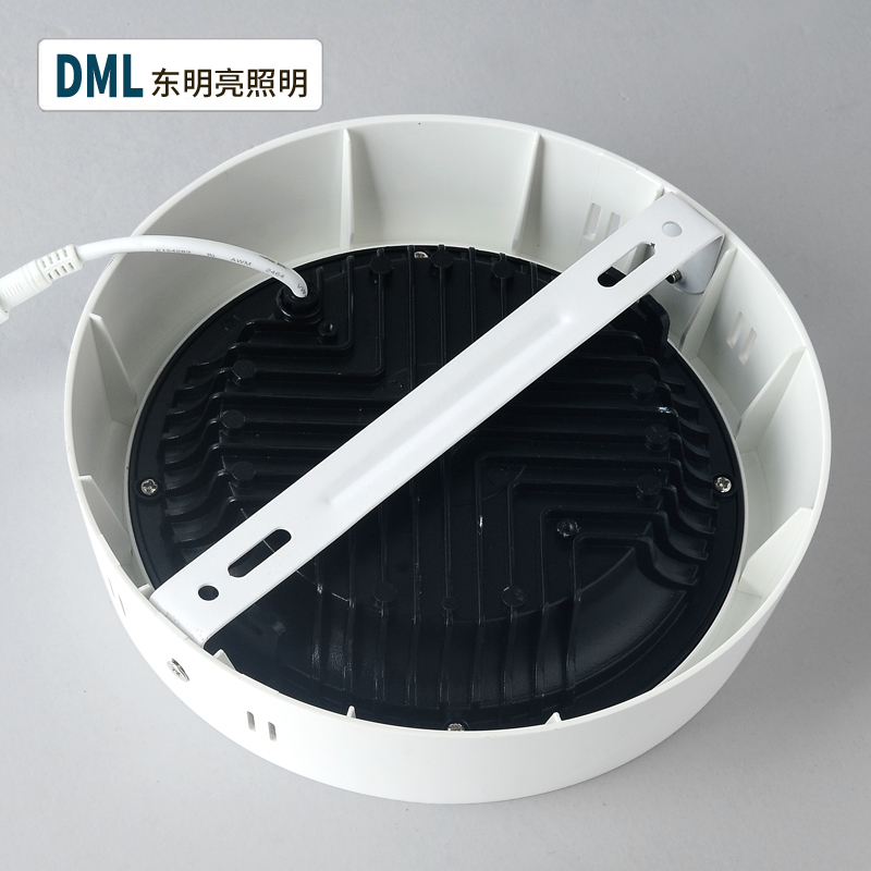 LED筒灯明装免开孔变光天花灯阳台厨房吸顶办公12W18W24W包邮