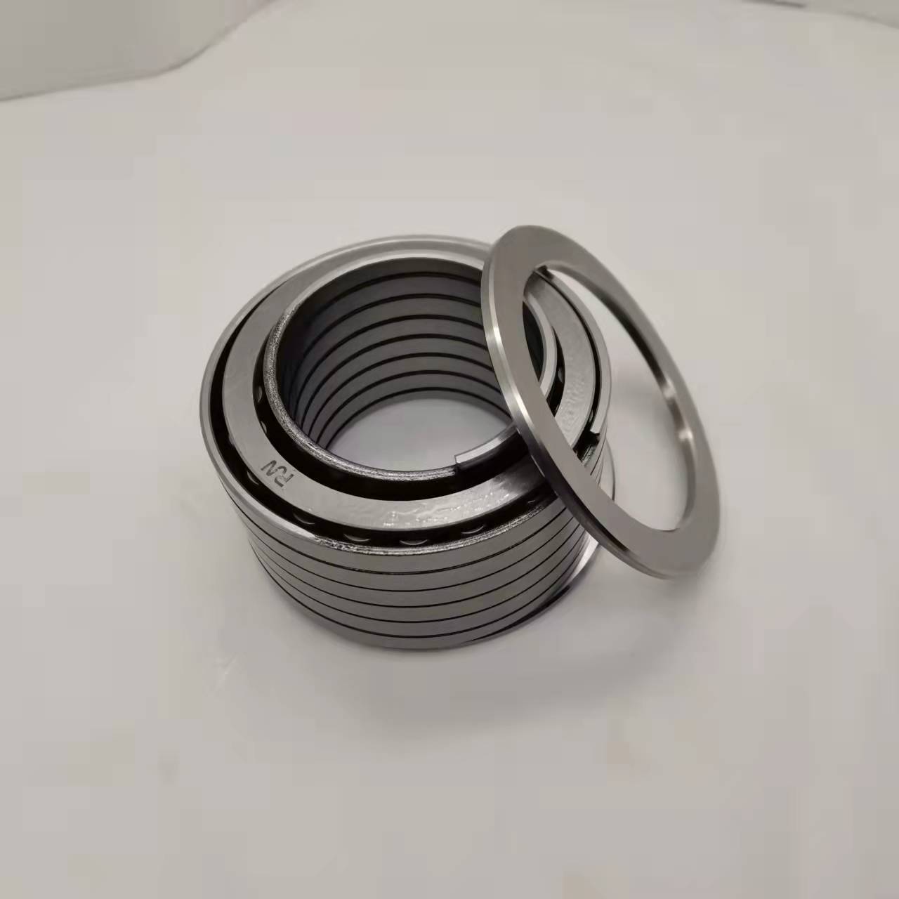 博尔达钢厂专用螺旋轴承机械配件滚针轴承型号80/120*73/63