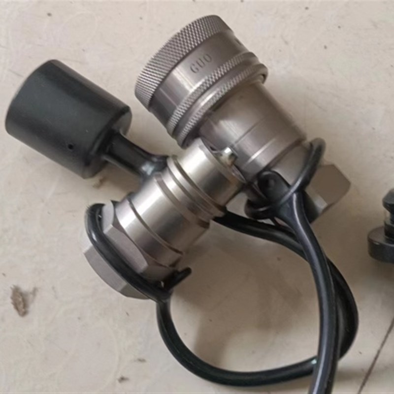 沃得奥龙拖拉机快速接头沃德554 704 804 904 1104液压接头2.2*1.