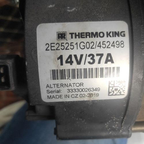 开利冷王T1000冷藏车空调制冷机发电机2E25251G02/452498发电机