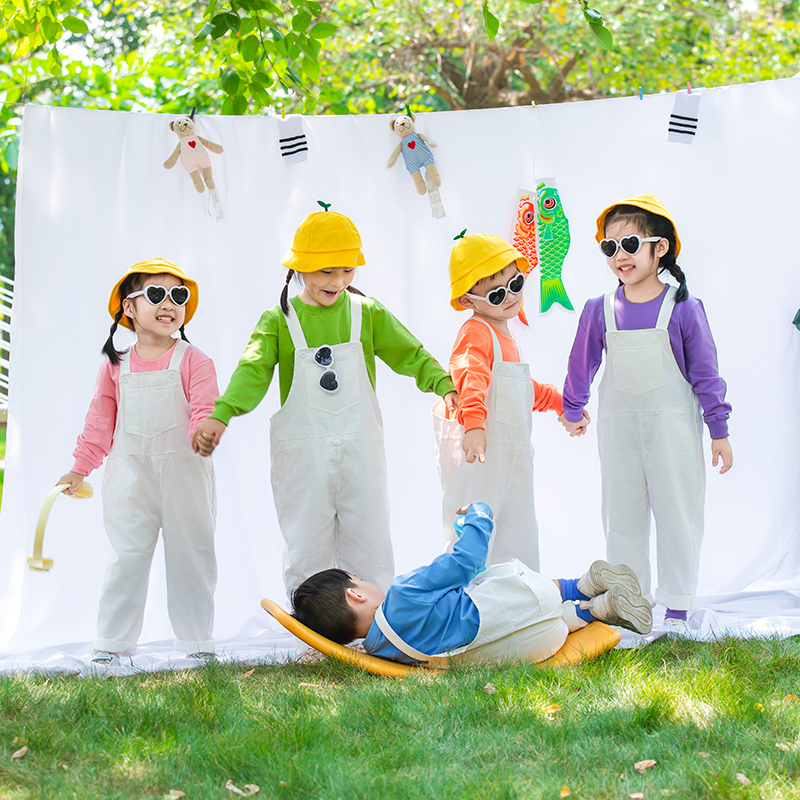 我是一颗跳跳糖舞蹈服秋冬长袖彩色卫衣纯棉白色抱婴袋裤亲子表演