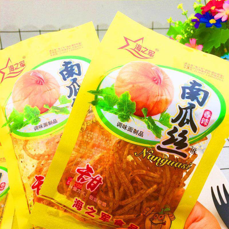 南瓜丝辣条节日童年儿童学生休闲怀旧零食麻辣网红吃货童年零食