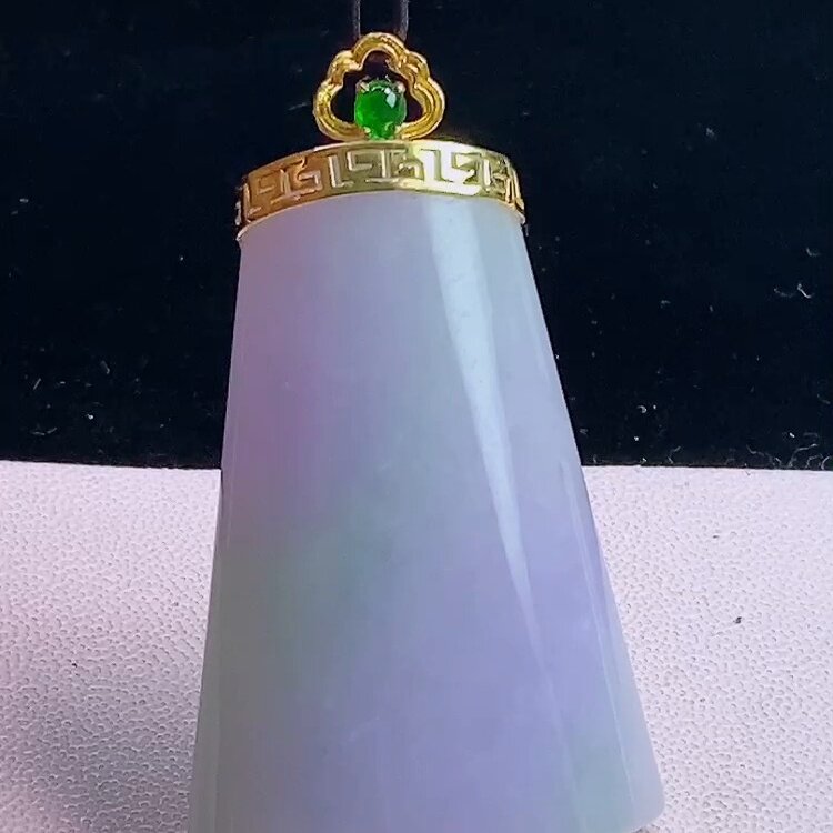 缅甸翡翠无事牌镶金玉吊坠天然玉