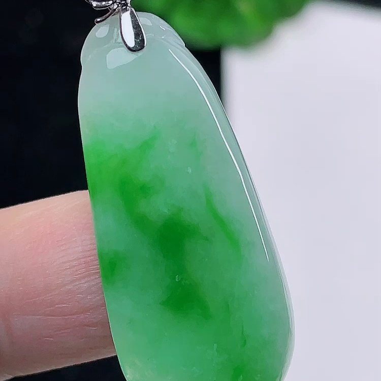 缅甸翡翠福瓜镶金玉吊坠天然玉石A货18K金镶嵌冰种飘绿证书0113,珠宝/钻石/翡翠,颈饰,淘宝优惠券,粉丝福利购,淘宝优惠卷
