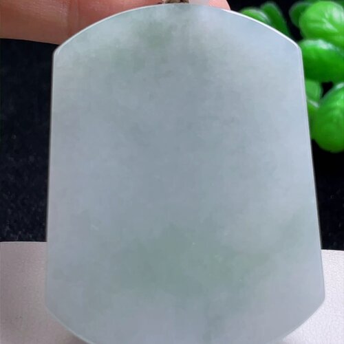 缅甸翡翠无事牌玉吊坠天然玉石A