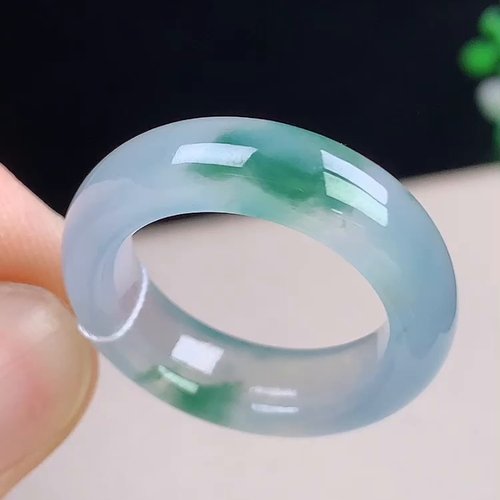 缅甸翡翠戒指玉戒指天然玉石A货