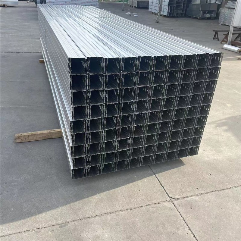 大跨距桥架9米桥架6米桥架钢结构厂房桥架梯式桥架订制桥架加厚