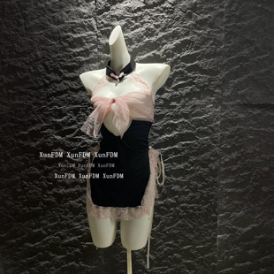 驯服的猫 「柔情娇妻」性感中式挂脖露背拼接网纱包臀旗袍