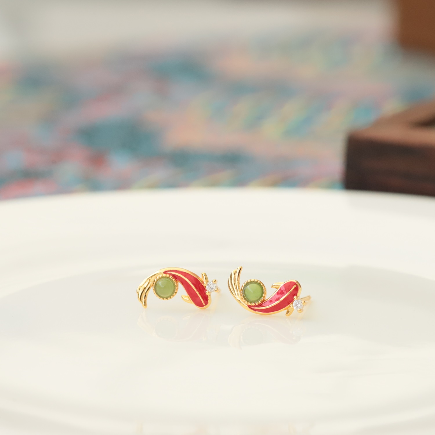 锦鲤耳钉女S925纯银耳饰新疆和田碧玉苹果绿耳钉新中式金鱼耳坠