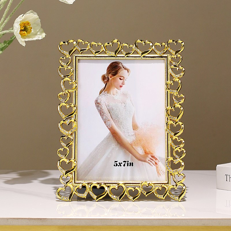 轻奢金属爱心6寸相框摆台7寸婚纱结婚照I片10寸全家福相架装饰摆