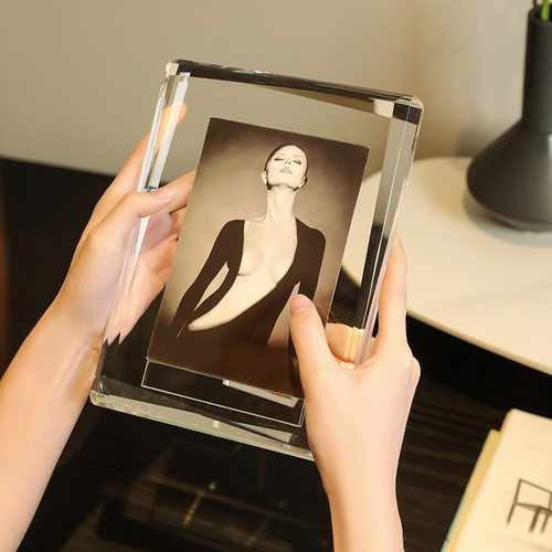 轻奢K9水晶玻璃相框摆台手工雕刻台面相框结婚礼品家居装饰摆件