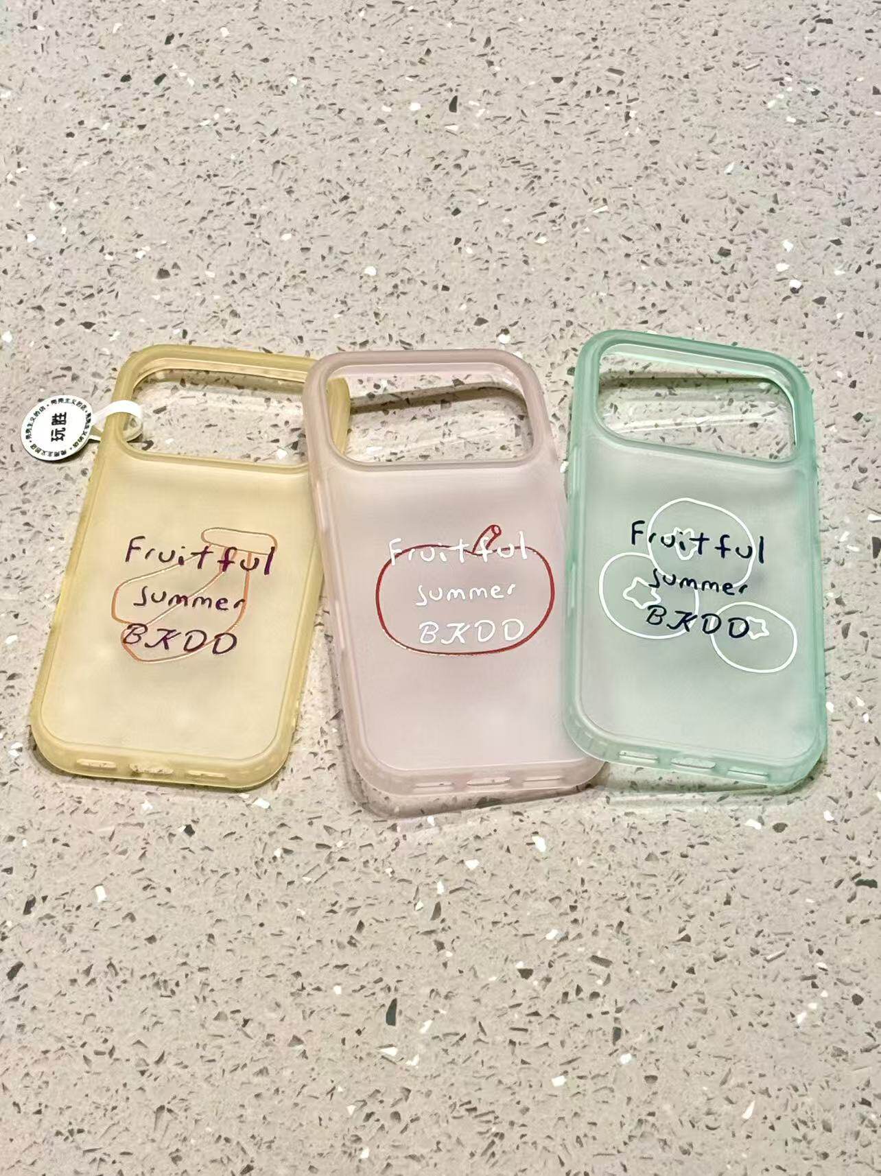 U2 雾面半透英文字母线条水果适用苹果17promax新款小众手机壳手机壳16iphone小清新简约15防摔保护套