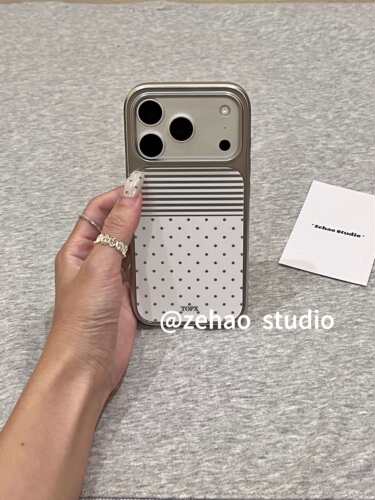 U2 电镀白条纹银波点适用苹果18promax双层iphone17古早16防摔手机壳