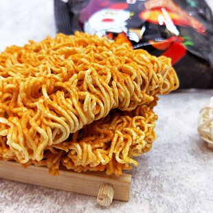 干吃火鸡面袋装 干脆面脆r脆面怀旧整箱麻辣方便面囤货解馋休闲零