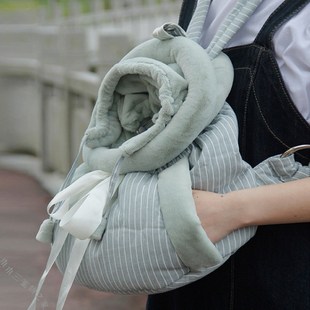 宠物外出便携背包猫狗包冬天保暖猫咪小型犬泰迪胸前外带包撸猫包