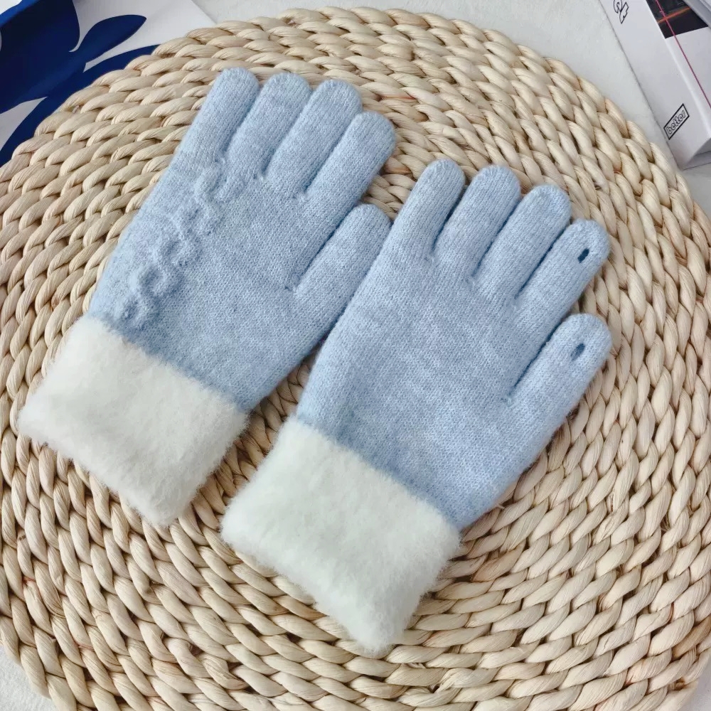 韩版新款蓝色毛绒可爱针织手套
