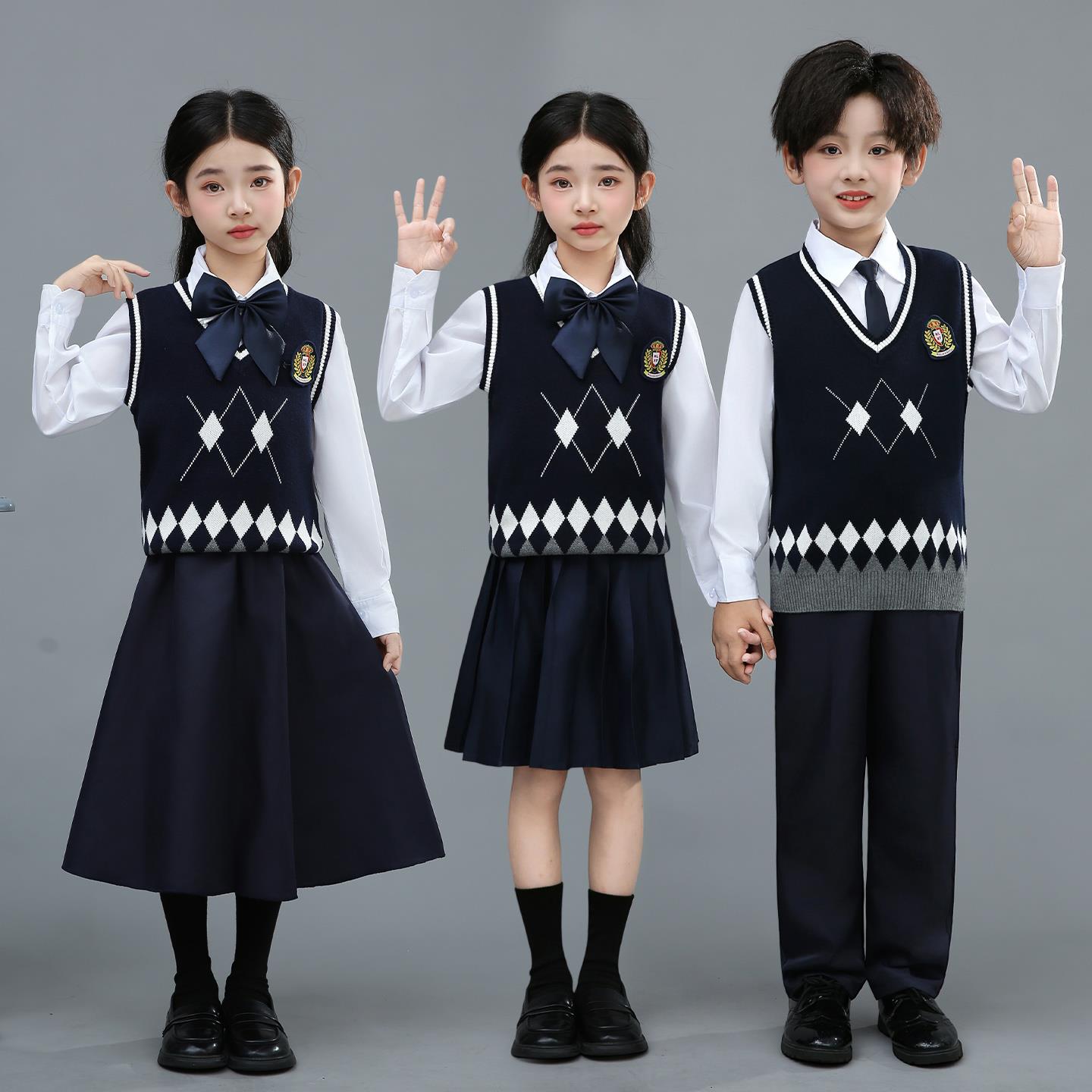 中小学生英伦学院风秋冬季班服
