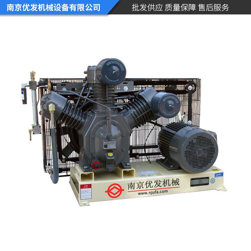 南京PET吹瓶空压机WH-1.2立方30公斤中高压活塞式空气压缩机