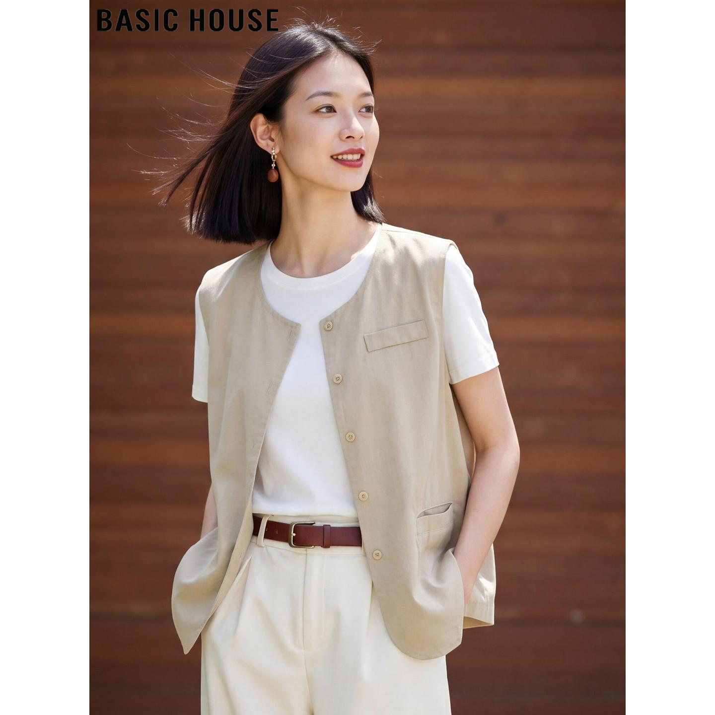 Basic House/百家好卡其色天丝薄款马甲外套女夏超火冰丝叠穿上衣