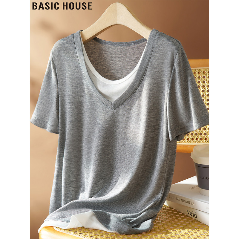 Basic House/百家好灰色假两件短袖T恤女夏季薄款V领正肩体恤上衣