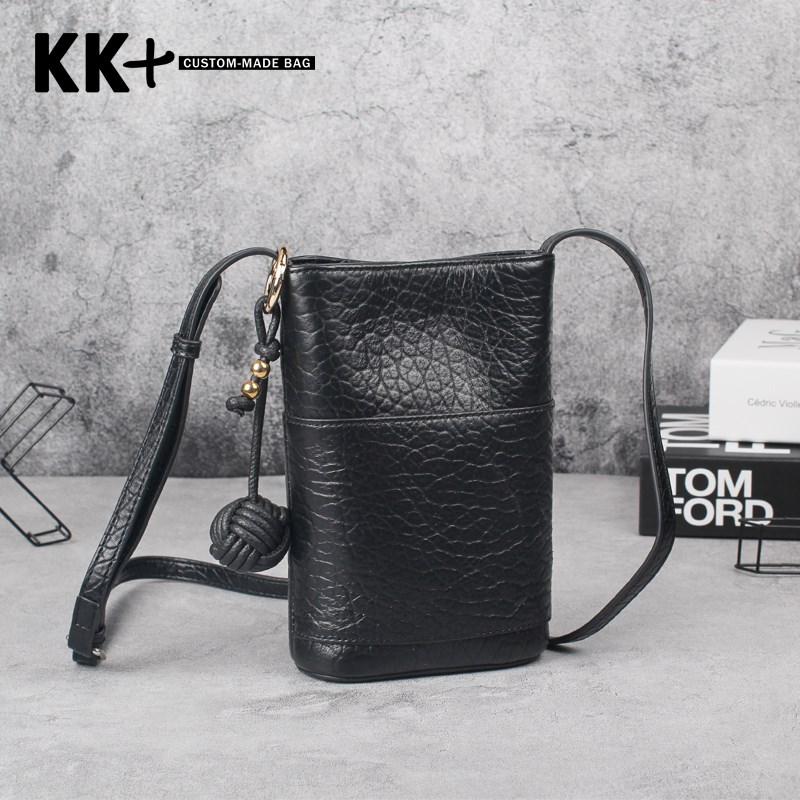 新款春夏头层牛皮笔筒包简约真皮女包手机包单肩斜挎小包包水桶包