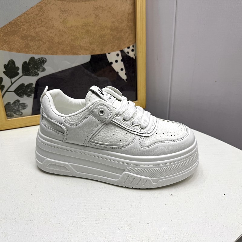 撤柜断码处理2025春新款女鞋松糕厚底小白鞋学院风休闲板鞋