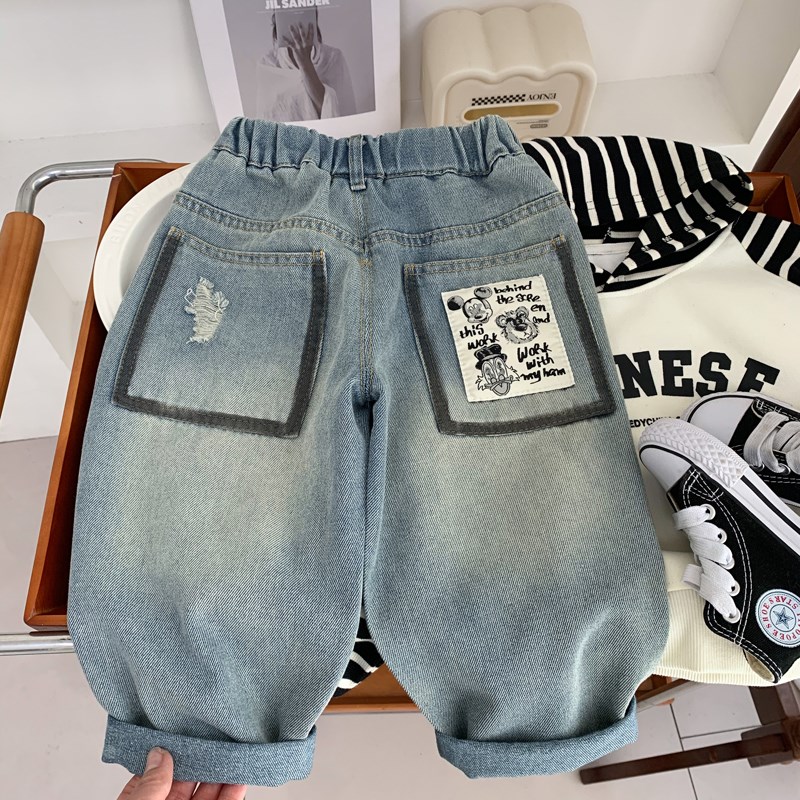 儿童春装牛仔裤洋气中小童卡通柔软裤子帅气男孩时尚破洞长裤潮酷