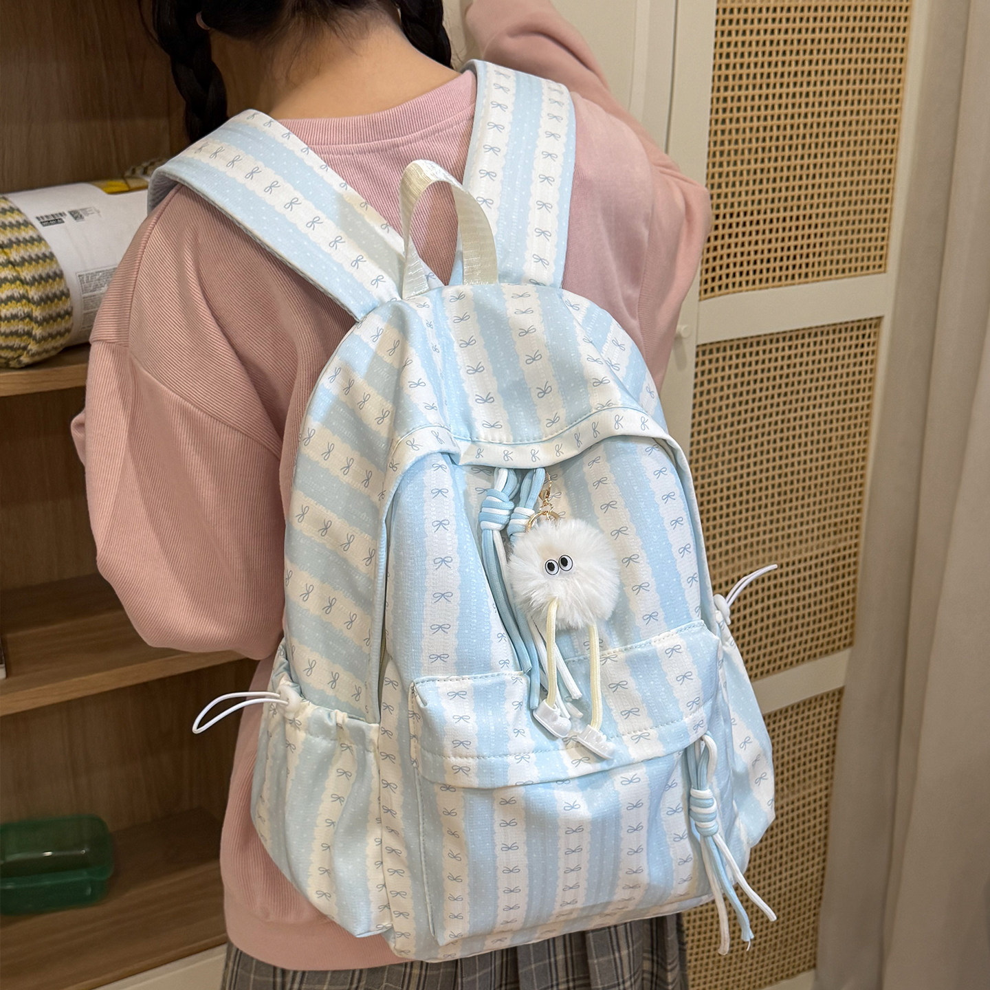 ins风书包初中女生条纹蝴蝶结旅行双肩包大容量高中学生通勤背包