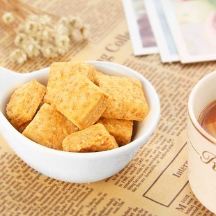 新日期葡记咸蛋黄味方块酥100B0g零食千层饼干早餐茶点心蛋黄酥