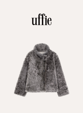 UFFIE于绘 烟囱领 卷毛美利奴外套