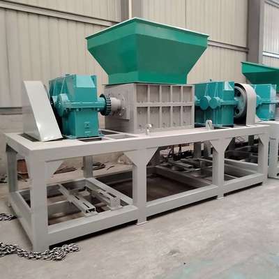 机油壶双轴撕碎机电视废家电家具破碎机衣服皮革汽车内饰撕碎机