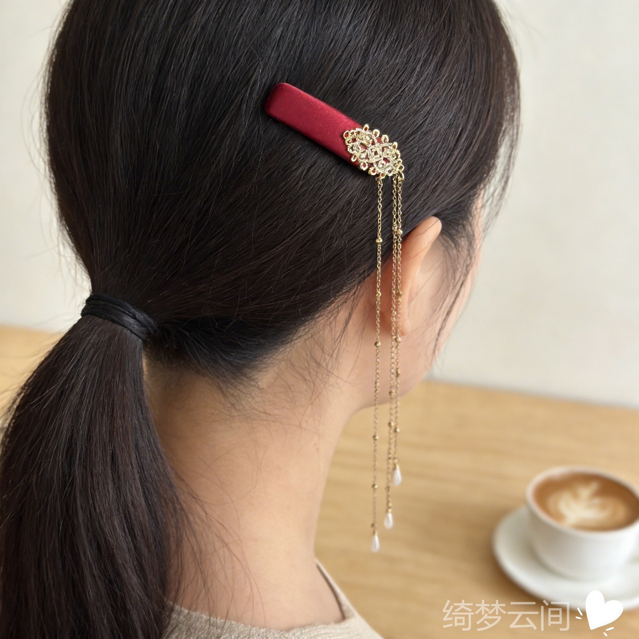 「红鸾天禧」新中式红色流苏发夹女半扎发饰国风新年头饰,饰品/流行首饰/时尚饰品新,发饰,淘宝优惠券,粉丝福利购,淘宝优惠卷