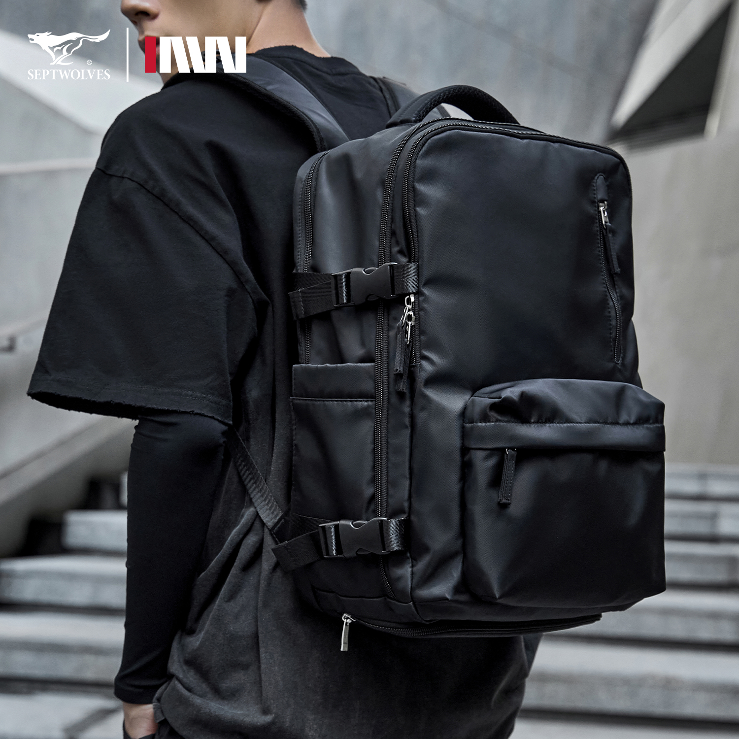 七匹狼旅行双肩包男士新款背包