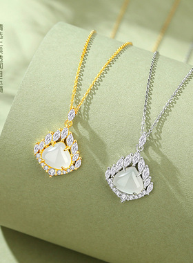 S925纯银白玉髓水滴项链女轻奢小众气质百搭玉石锁骨链送生日礼物