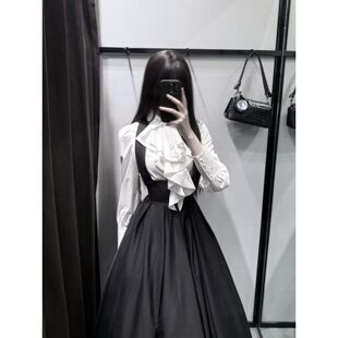 法式高级感气质收腰显瘦白色长袖衬衫黑色背带连衣裙子两件套装女