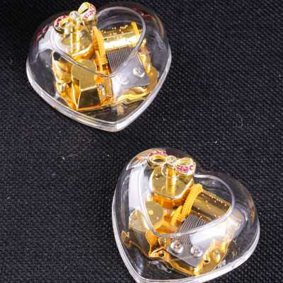 新品金属机芯发条音乐盒八音盒礼物女孩儿童生Q日礼物天空之城客