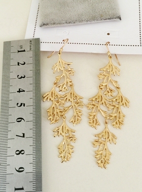 极速耳环stell@ 质感金色镂空叶子长耳坠H 看好尺寸不退huo 孤806