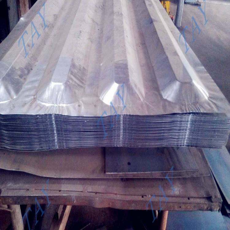 集装箱活动房材料 四浪圆头顶板 屋顶板 镀锌板 尺寸多种,基础建材,钢结构活动板房,淘宝优惠券,粉丝福利购,淘宝优惠卷